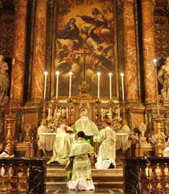 Traditional Latin Mass TLM EF Form Tridentine Mass Gregorian Rite Usus Antiquor