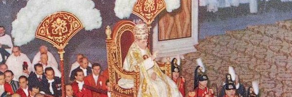 Pope Pius XII Regal Papacy Wide Pic